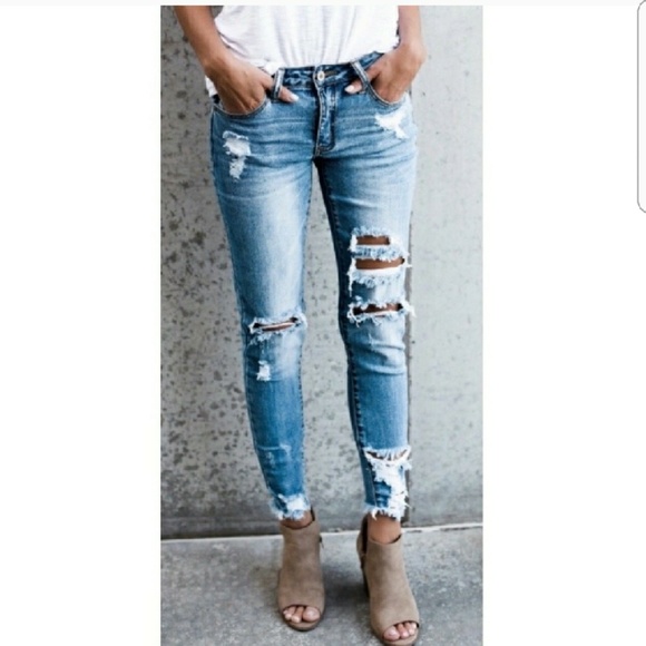 Kancan distressed skinny jeans Clearance